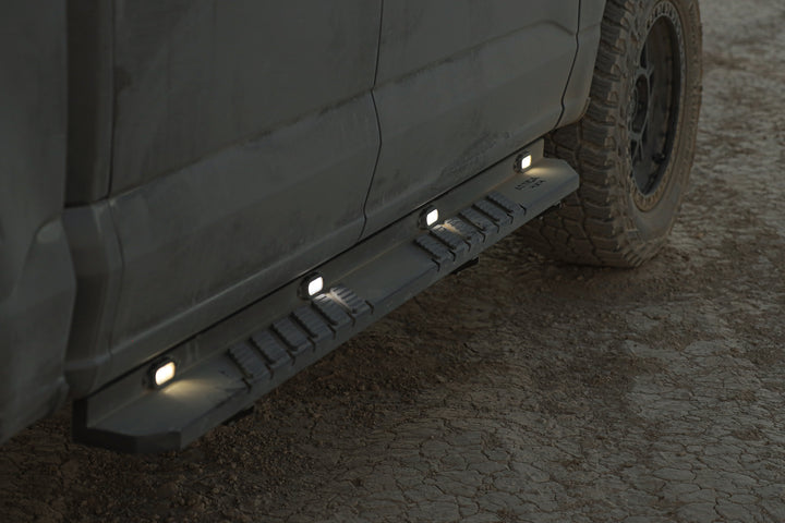 ATTF102C105-BX_Attica 4x4_2015-2024 Ford F150_Frontier Series_Running Boards_Lifestyle_03.jpg