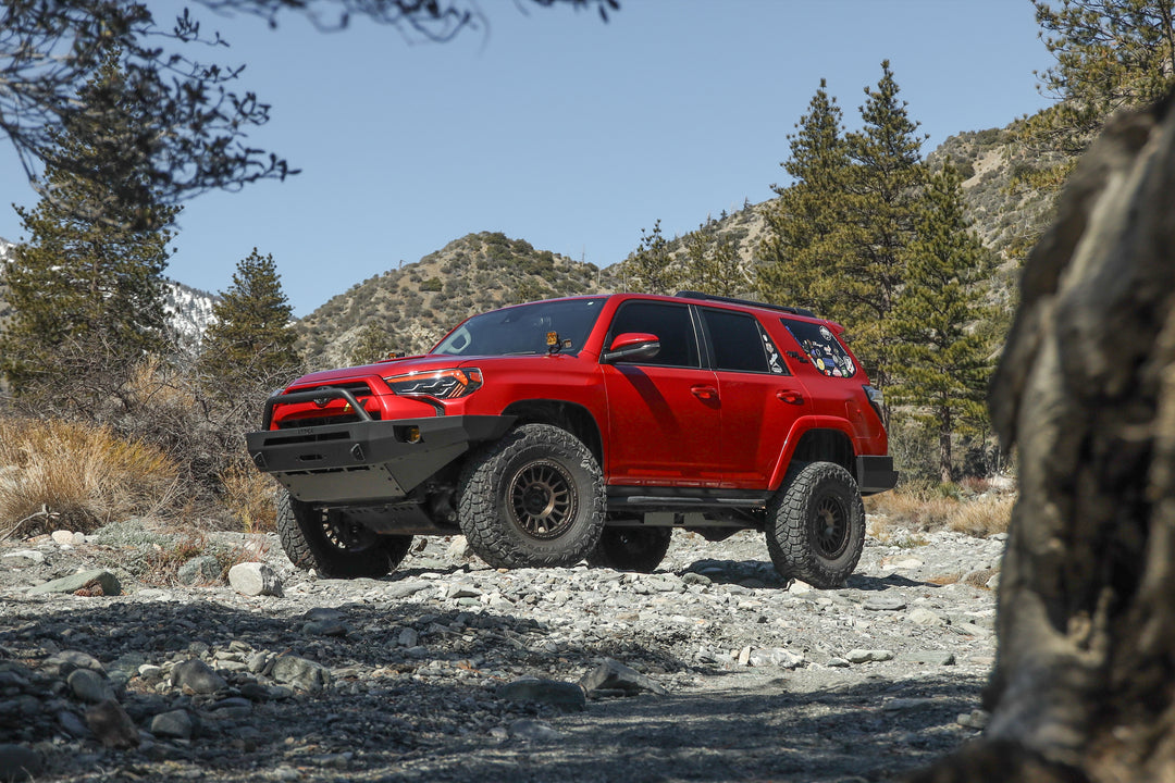 ATTTR01A102-BX_Attica 4x4_2014-2024 Toyota 4Runner_Terra Series_Full Bumper_01.jpg